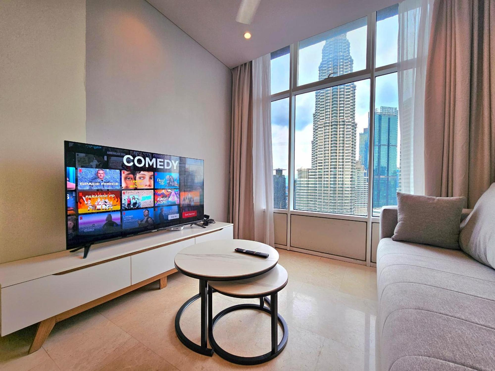De Apartment Sky At Klcc Куала Лумпур Екстериор снимка