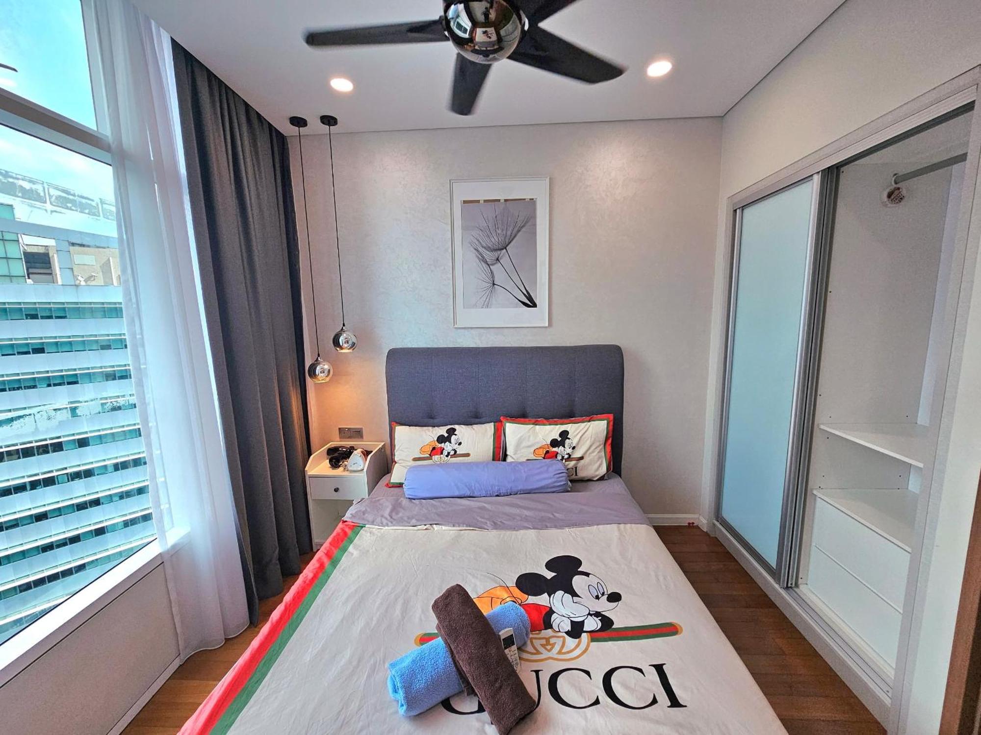 De Apartment Sky At Klcc Куала Лумпур Екстериор снимка